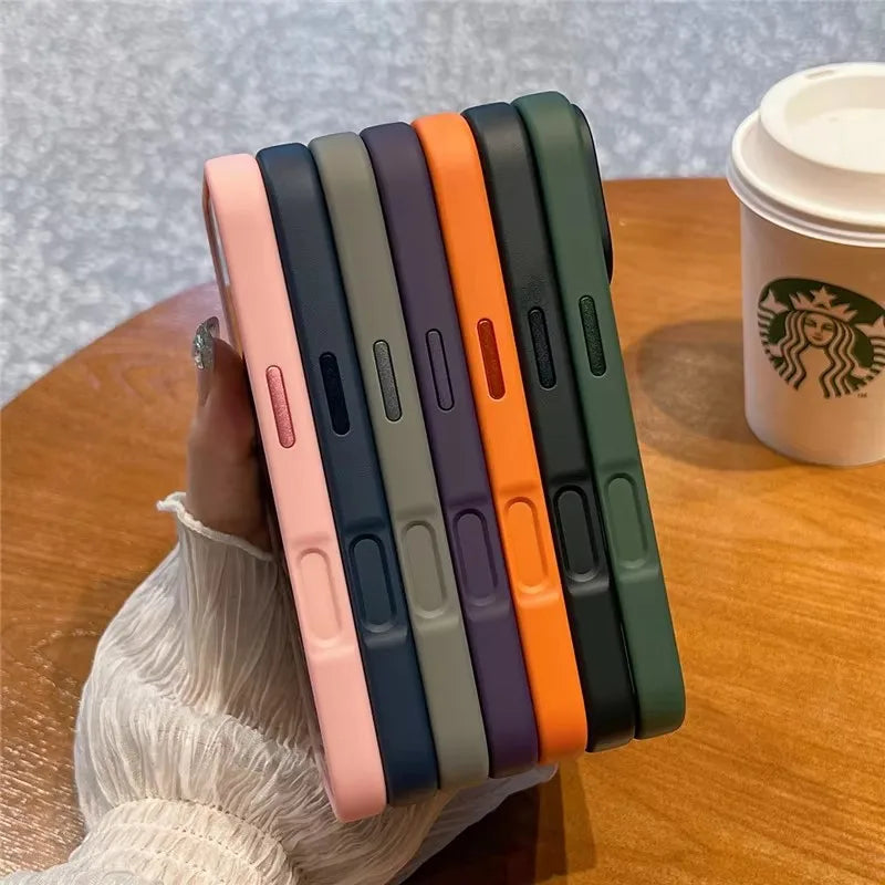 Matte Case For iPhone 17 Air 17Pro 17Pro Max Translucent Wireless Charge Magnetic Hard Cover for iphone 17 Pro Max For Magsafe